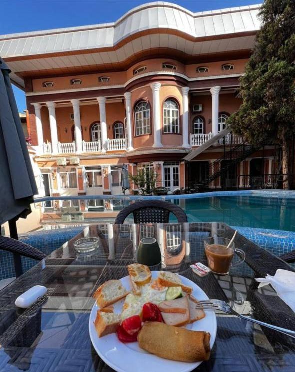 Art House Hotel Ташкент Екстериор снимка
